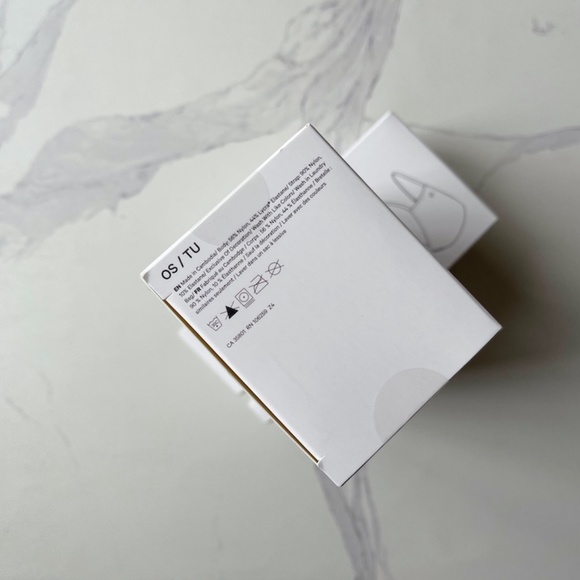 LULULEMON DOUBLE STRAP FACE MASK 3 PACK - Picture 3 of 12